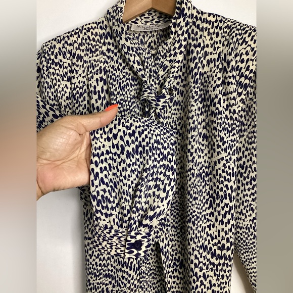 Vintage Tie-Neck Long Sleeve Midi Dress in Cream and Navy Spot 4P - Picture 7 of 15